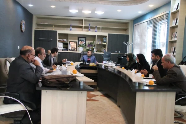 برگزاری جلسه نظارت و ارزیابی و بررسی نتایج بازدید های نظارتی پردیس ها و مراکز  2