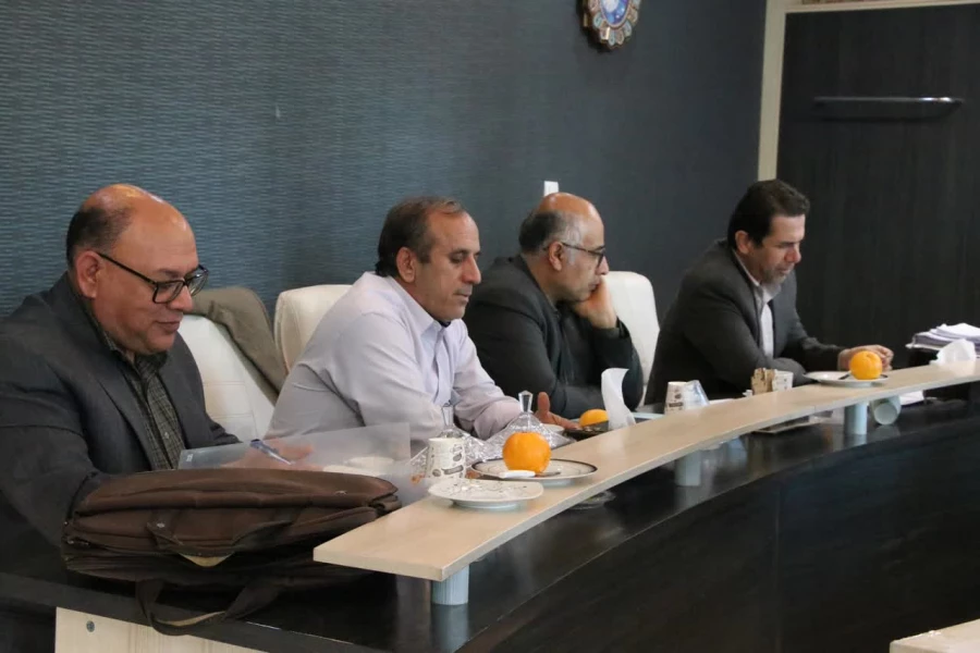 برگزاری جلسه نظارت و ارزیابی و بررسی نتایج بازدید های نظارتی پردیس ها و مراکز  4