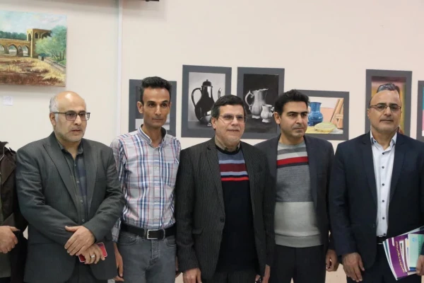 برپایی نمایشگاه نقاشی و هنر عنفوان 3