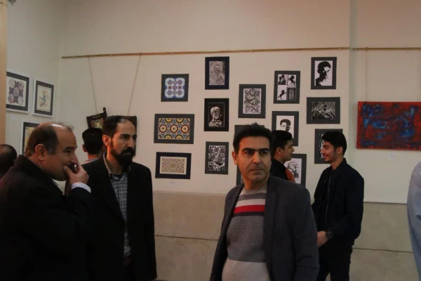 برپایی نمایشگاه نقاشی و هنر عنفوان 8