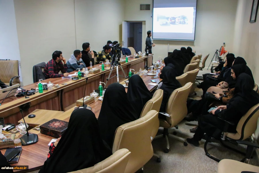 کارگاه توانمند سازی فعالین و اعضای روابط عمومی 2