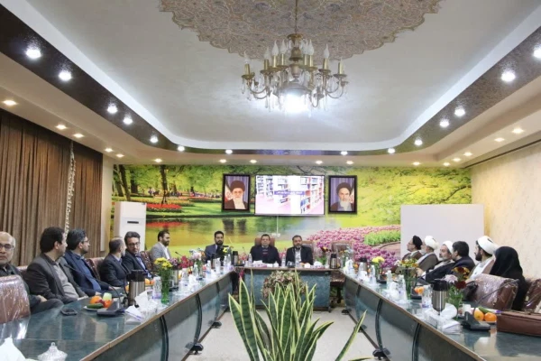 نشست روسا و مسئولین نهاد نمایندگی مقام معظم رهبری در دانشگاه های استان، نماینده مردم اصفهان در مجلس شورای اسلامی ومدیر امور بین الملل دانشگاه فرهنگیان 4