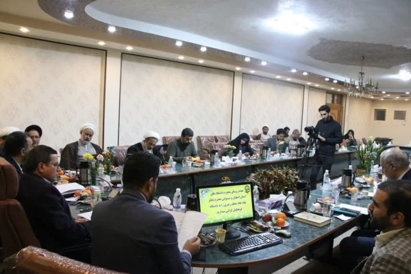 نشست روسا و مسئولین نهاد نمایندگی مقام معظم رهبری در دانشگاه های استان، نماینده مردم اصفهان در مجلس شورای اسلامی ومدیر امور بین الملل دانشگاه فرهنگیان 11