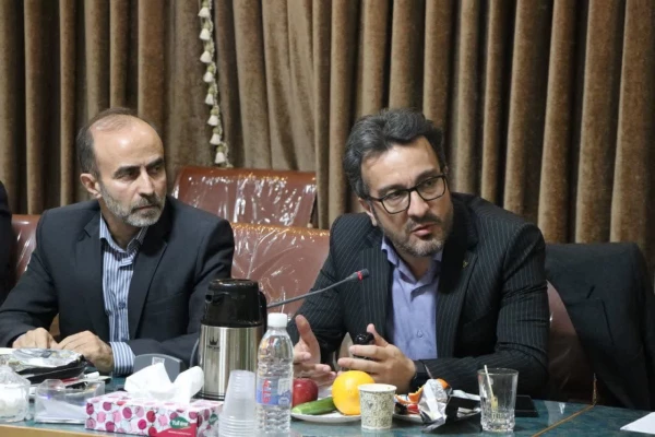 نشست روسا و مسئولین نهاد نمایندگی مقام معظم رهبری در دانشگاه های استان، نماینده مردم اصفهان در مجلس شورای اسلامی ومدیر امور بین الملل دانشگاه فرهنگیان 15