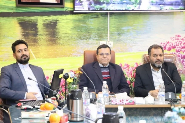 نشست روسا و مسئولین نهاد نمایندگی مقام معظم رهبری در دانشگاه های استان، نماینده مردم اصفهان در مجلس شورای اسلامی ومدیر امور بین الملل دانشگاه فرهنگیان 17