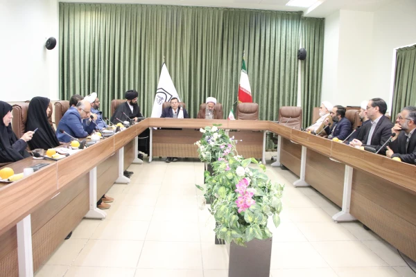 بازدید از دانشگاه باقرالعلوم و مرکز ملی پاسخگویی به سوالات دینی در استان قم 8