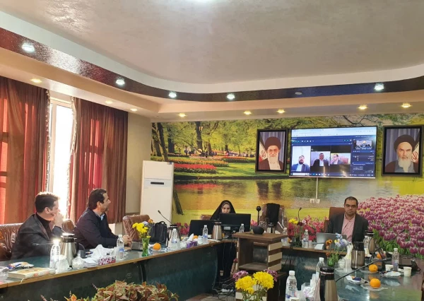 سلسله وبینار بین المللی با موضوع ادبیات مقاومت  6