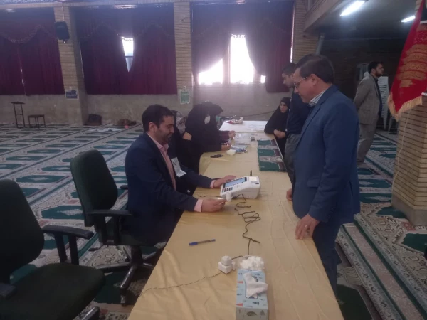 حضور پرشور مردم، مسئولین دانشگاه و دانشجویان در انتخابات مجلس شورای اسلامی و خبرگان  8