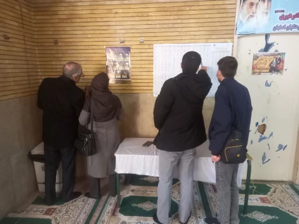 حضور پرشور مردم، مسئولین دانشگاه و دانشجویان در انتخابات مجلس شورای اسلامی و خبرگان  10