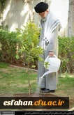 بیانات مقام معظم رهبری پس از کاشت نهال در روز درختکاری


 2