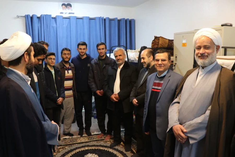 آیین افتتاحیه مجموعه های آموزشی امام خمینی (ره) و سرای دانشجویی شهید حججی
 2