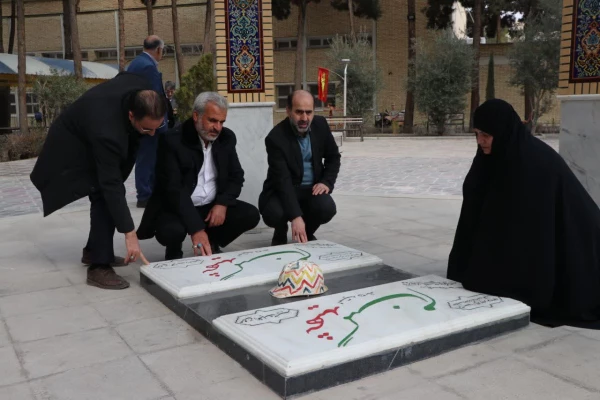 زیارت قبور شهدای گمنام و کاشت نهال با حضور خانواده شهید گرانقدر محسن حججی 6