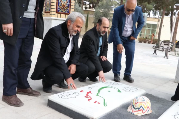 زیارت قبور شهدای گمنام و کاشت نهال با حضور خانواده شهید گرانقدر محسن حججی 8