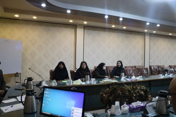 سومین نشست تخصصی کمیته تغذیه استانی  4