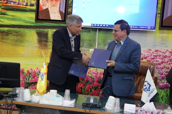 امضای تفاهم نامه دانشگاه فرهنگیان استان اصفهان با شرکت گاز استان با همکاری بسیج اساتید و بسیج دانشجویی دانشگاه فرهنگیان 4
