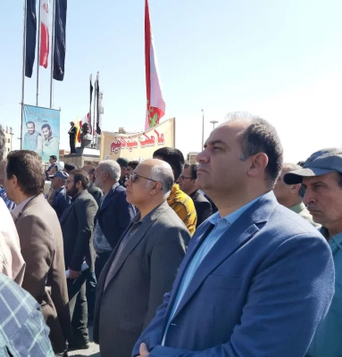 حضور مسئولین و دانشجو معلمان دانشگاه فرهنگیان در مراسم تشییع سردار شهید زاهدی 10