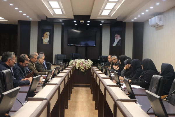 جلسه پیگیری تفاهم نامه بین دانشگاه فرهنگیان و اداره کل آموزش فنی و حرفه ای استان اصفهان  9