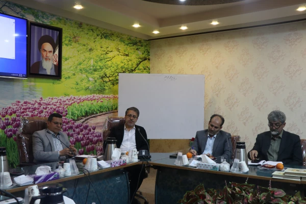 نشست صمیمی رئیس دانشگاه فرهنگیان با اداره میراث فرهنگی، گردشگری و صنایع دستی استان اصفهان  4