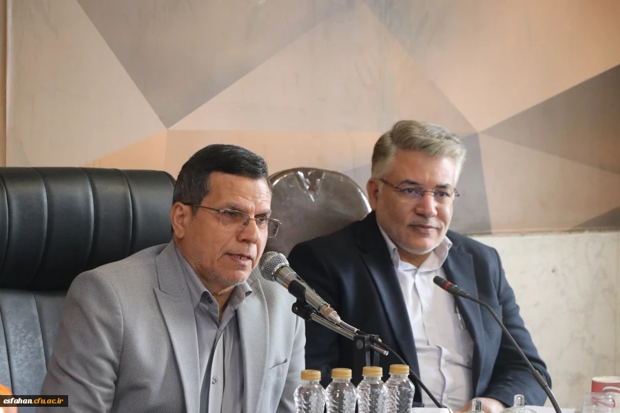 حضور سرپرست معاونت نظارت، ارزیابی و تضمین کیفیت دانشگاه فرهنگیان در مراسم معارفه رئیس اداره نظارت و ارزیابی دانشگاه فرهنگیان استان اصفهان 8