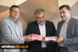 حضور سرپرست معاونت نظارت، ارزیابی و تضمین کیفیت دانشگاه فرهنگیان در مراسم معارفه رئیس اداره نظارت و ارزیابی دانشگاه فرهنگیان استان اصفهان 10