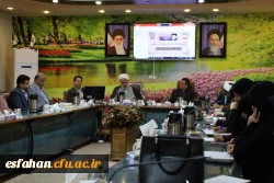 تشکیل جلسه ستاد اقامه نماز صبح مورخ ۵ اردیبهشت ماه در سالن جلسات پردیس شهید باهنر اصفهان 3