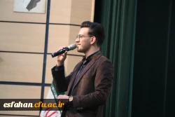 همایش بزرگداشت سعدی شیرازی برگزار گردید. 3