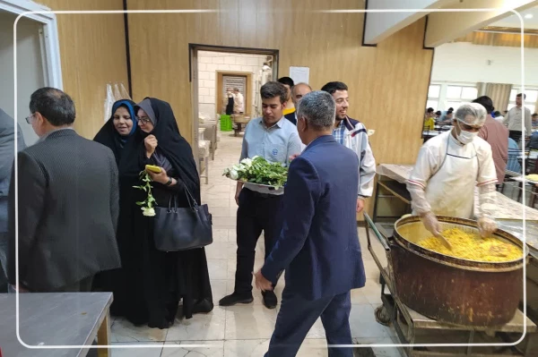 بازدید و تقدیر از زحمتکشان پردیس شهید
باهنر 2