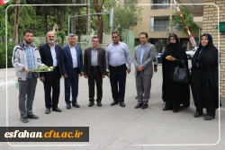 بازدید و تقدیر از زحمتکشان پردیس شهید
باهنر 6