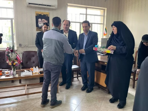 تجلیل و قدردانی از اساتید دانشگاه فرهنگیان استان اصفهان به مناسبت روز معلم 3