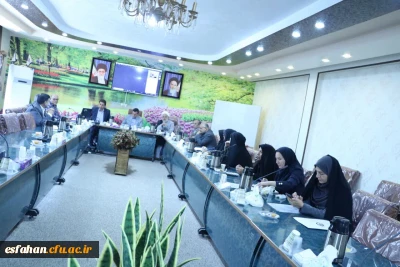 در پردیس شهید باهنر برگزار شد

جلسه شورای دانشجویی دانشگاه فرهنگیان استان اصفهان 