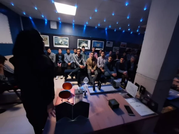  بازدید دانشجویان پردیس شهید باهنر اصفهان از موزه علوم و فنون : 7