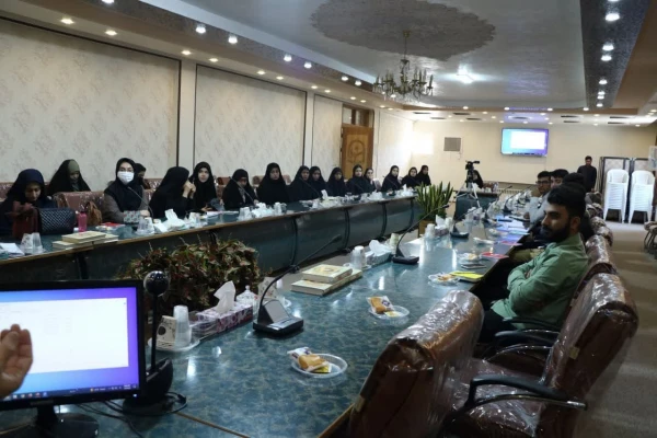 دوره توانمند سازی نشریات دانشجویی 7