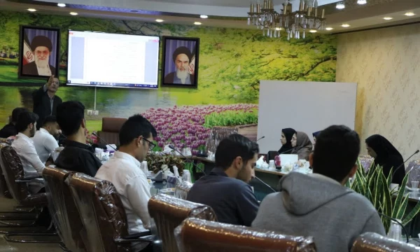 دوره توانمند سازی نشریات دانشجویی 9