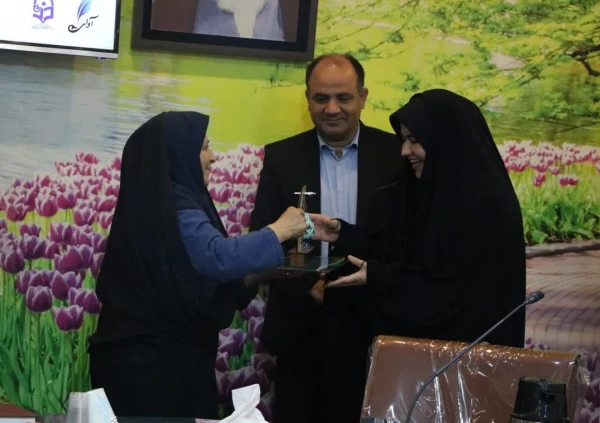 اختتامیه اولین جشنواره استانی نشریات دانشجویی با عنوان آوای قلم همزمان با اختتامیه دوره توانمندسازی نشریات  7