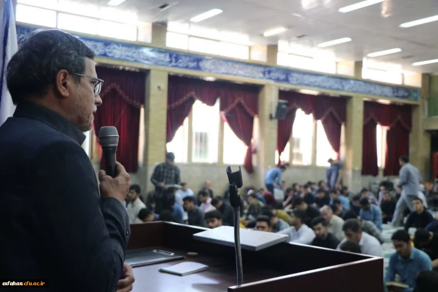 دکتر علی اکبر کجباف در مراسم یادبود شهدای خدمت در دانشگاه فرهنگیان، پردیس شهید باهنر اصفهان 4