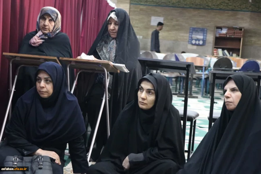 دکتر علی اکبر کجباف در مراسم یادبود شهدای خدمت در دانشگاه فرهنگیان، پردیس شهید باهنر اصفهان 11