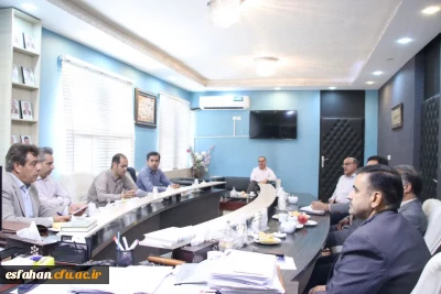 بازدید شورای عالی نظارت استان اصفهان، یکشنبه ششم خرداد ماه از پردیس شهید باهنر

بازدید شورای عالی نظارت استان