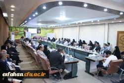 اولین دوره آموزشی ارزیابان حرفه ای دانشگاه فرهنگیان استان اصفهان 3