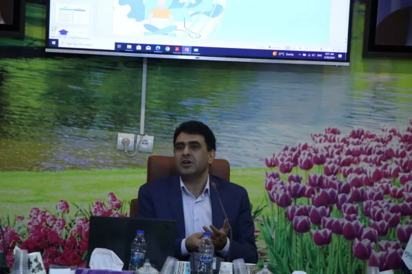 اولین دوره آموزشی ارزیابان حرفه ای دانشگاه فرهنگیان استان اصفهان 5