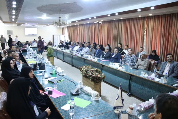 اولین دوره آموزشی ارزیابان حرفه ای دانشگاه فرهنگیان استان اصفهان 7