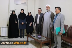 بازدید علی اکبر کجباف، علی اصغر حمزه و جمعی از مسئولین استانی و پردیس از دفتر خواهران نهاد مقام معظم رهبری در این پردیس 2