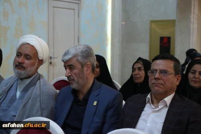 اصفهان میزبان رئیس دانشگاه فرهنگیان

بازدید رجبعلی بروزیی، ریاست دانشگاه فرهنگیان از دانشگاه فرهنگیان استان اصفهان