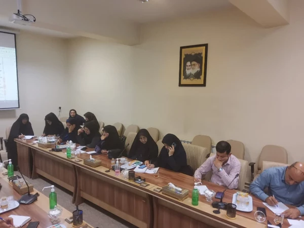 نشست تخصصی فرآیند ارزیابی تکمیلی شایستگی های معلمی دانشگاه فرهنگیان استان اصفهان  8