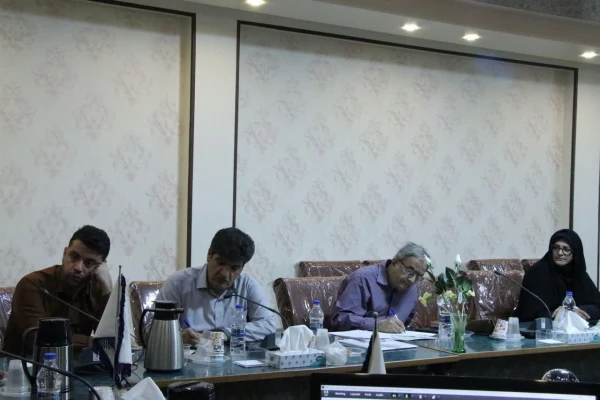 جلسه هماهنگی اعضای کمیته اجرایی نوزدهمین کنفرانس ملی آموزش ریاضی ایران و پنجمین همایش ملی دانش آموزش  محتوای ریاضی 
 3