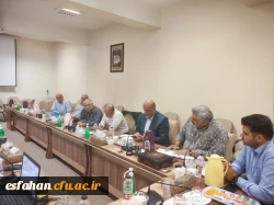 جلسه شورای مدیریت دانشگاه فرهنگیان استان اصفهان امروز مورخ ۸ مردادماه در ساختمان مدیریت امور پردیس های استان با حضور مسئولین استانی و پردیسی  3