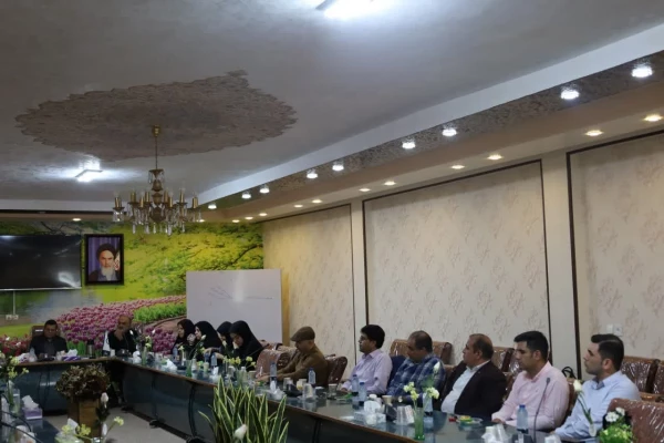 نشست رییس دانشگاه فرهنگیان استان با دکترمعلمان جدید الاستخدام در دانشگاه
 5