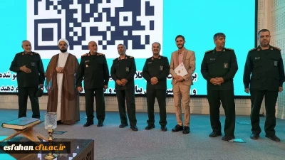 کسب رتبه اول توسط دانشجو معلم علی شجاعی حافظ کل قرآن کریم از دانشگاه فرهنگیان مرکز شهید دکتر آیت