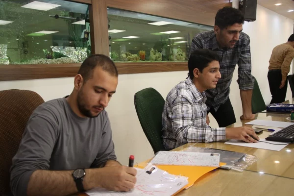 پردیس ها و مراکز دانشگاه فرهنگیان استان اصفهان درتکاپوی ثبت نام جدید الورودها  7