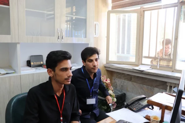 پردیس ها و مراکز دانشگاه فرهنگیان استان اصفهان درتکاپوی ثبت نام جدید الورودها 4