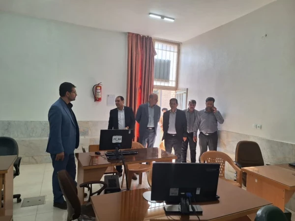 بازدید معاون فرهنگی تربیتی دانشگاه فرهنگیان کشور از مرکز شهید دکتر آیت نجف آباد اصفهان 3